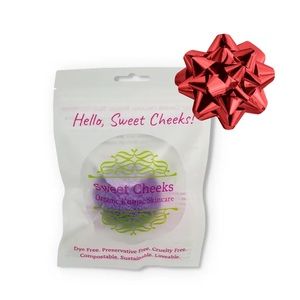 NWT Sweet Cheeks Organic Polisher - Lycopene